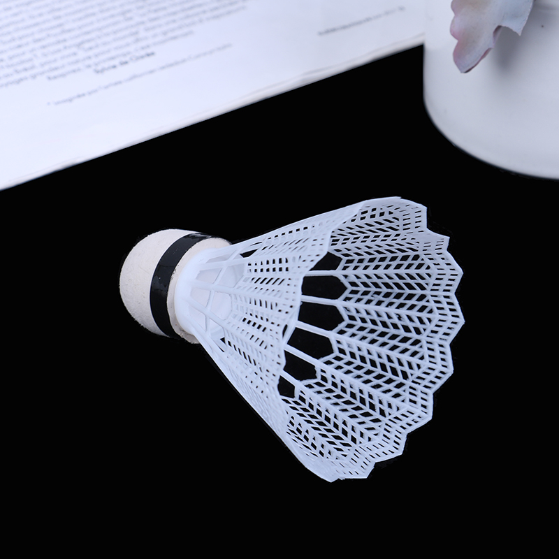 12 Stuks Plastic Badminton Shu - Badminton Shuttlecock recensie en prijs